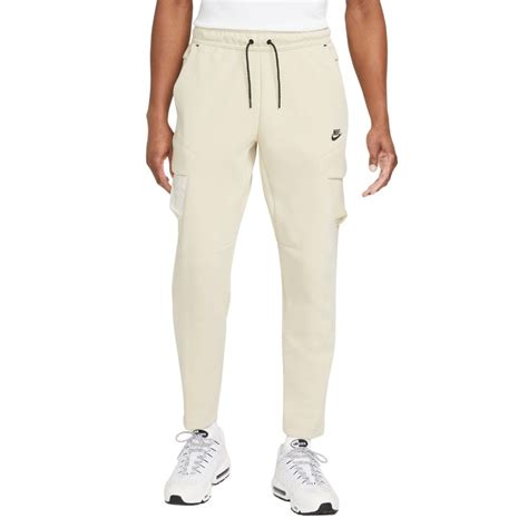 nike tech broek beige|Nike tech fleece laid back.